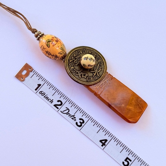 Woman’s Vintage Chinese Coin, Porcelain, and Carved Stone Pendant Necklace​ - Picture 3 of 6